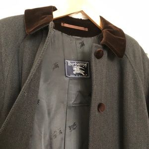 Burberry jacket classic, and unique